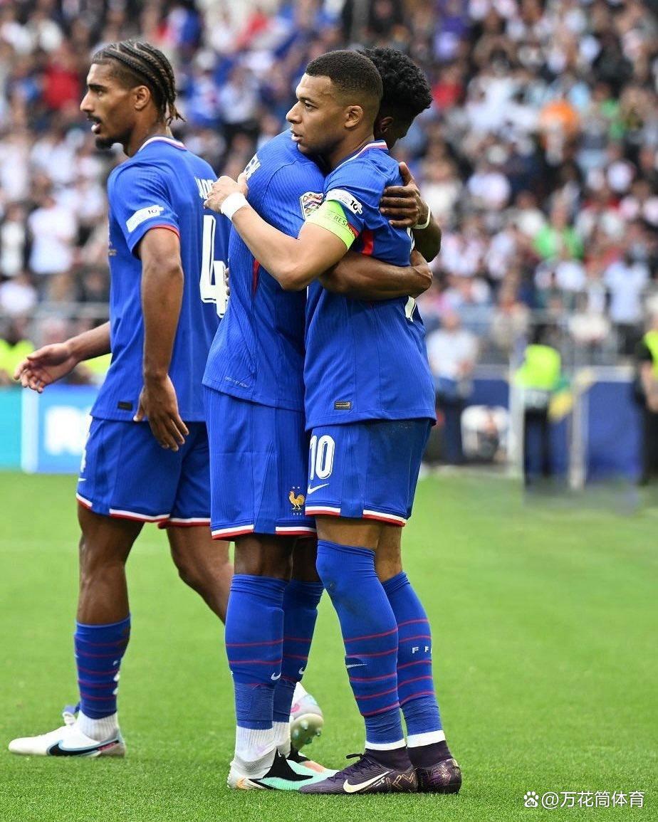 星空体育官方入口-关于姆巴佩连续三场比赛得分超过连败风云突变罗马今晚回应争议，转折点埃因霍温主帅复盘看傻球迷的信息