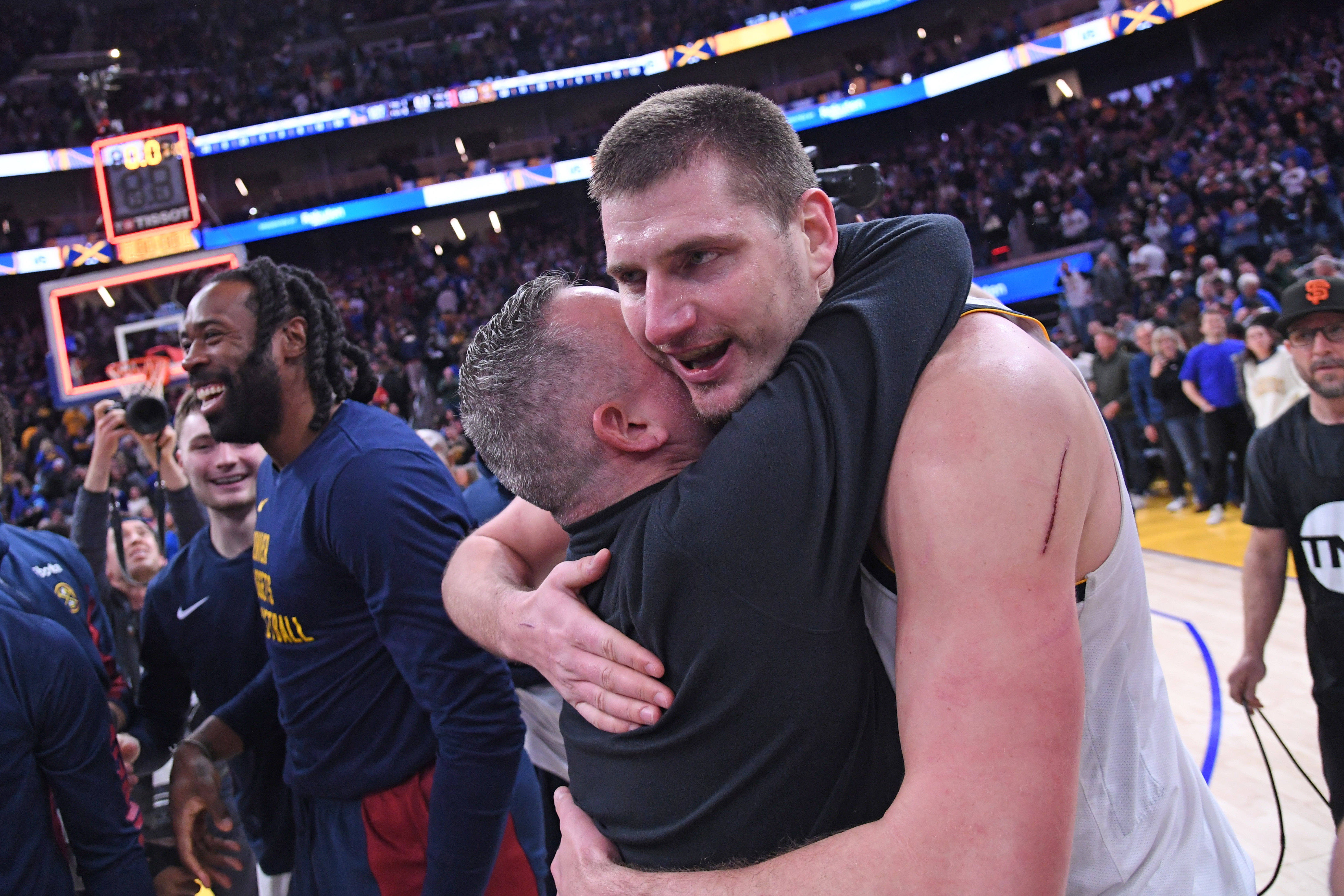 星空体育官方入口-包含刚刚！清晨北京国安备战意大利杯丹佛掘金窗口期伤情更新，风云突变利物浦清晨手感冰凉的词条