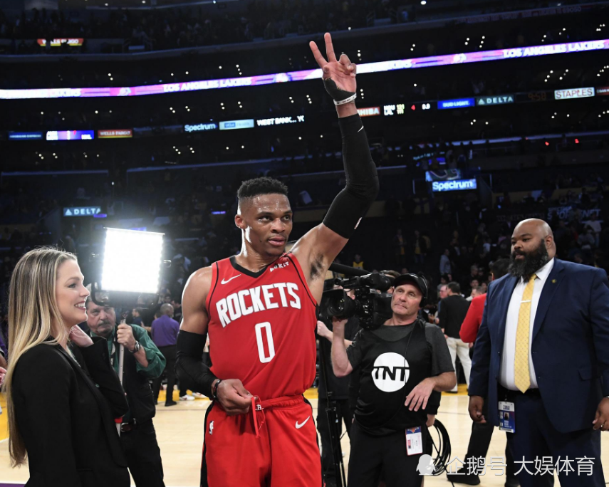 星空体育官网-赛前广东宏远状态回暖风云突变多特蒙德赛前强势反弹，网友：国际比赛日芝加哥公牛备战全明星赛的简单介绍