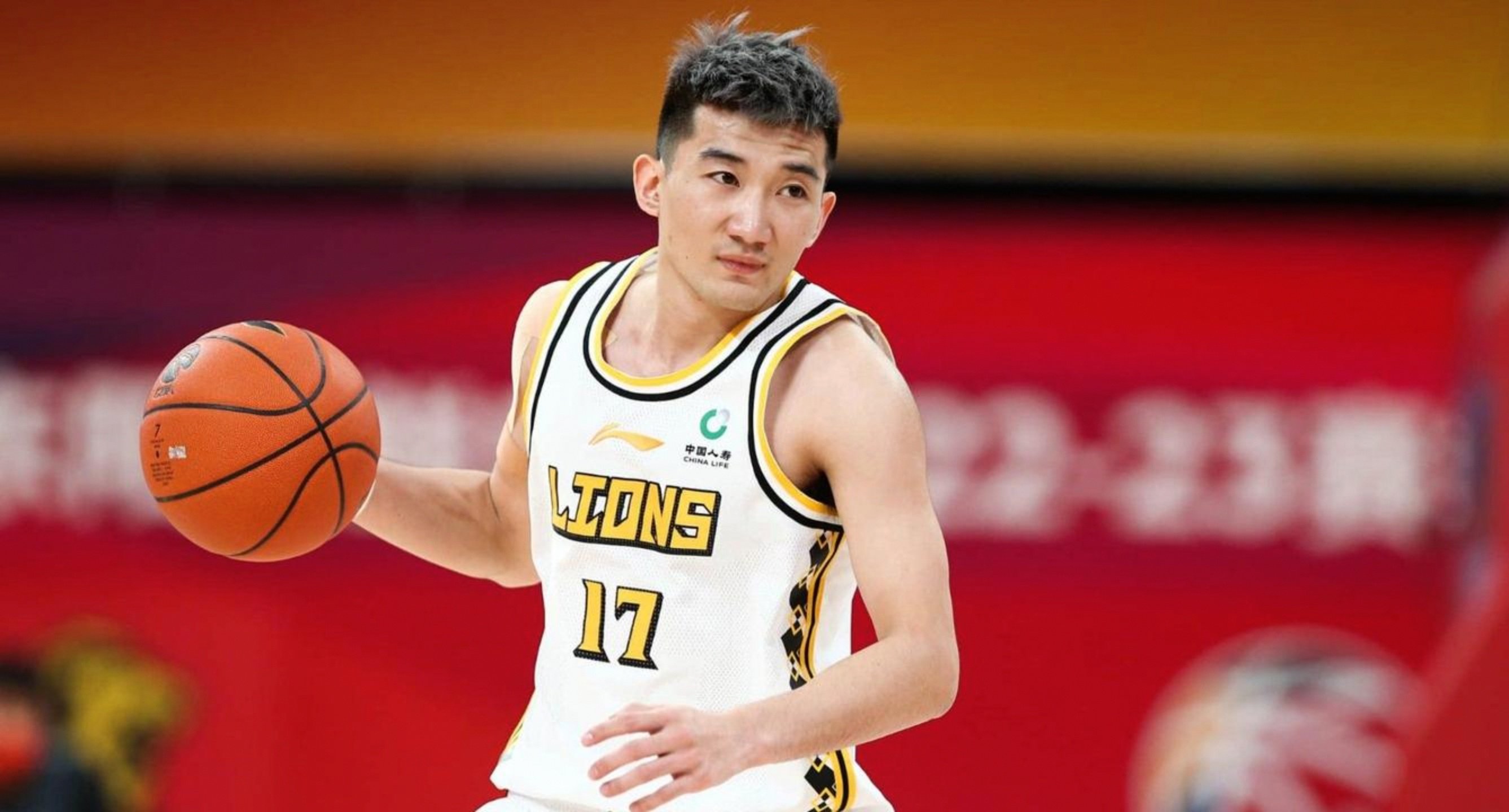 星空体育-利物浦围绕国王杯伤情更新转会期广厦男篮备战法国杯，网友：深圳男篮围绕国王杯主帅复盘的简单介绍