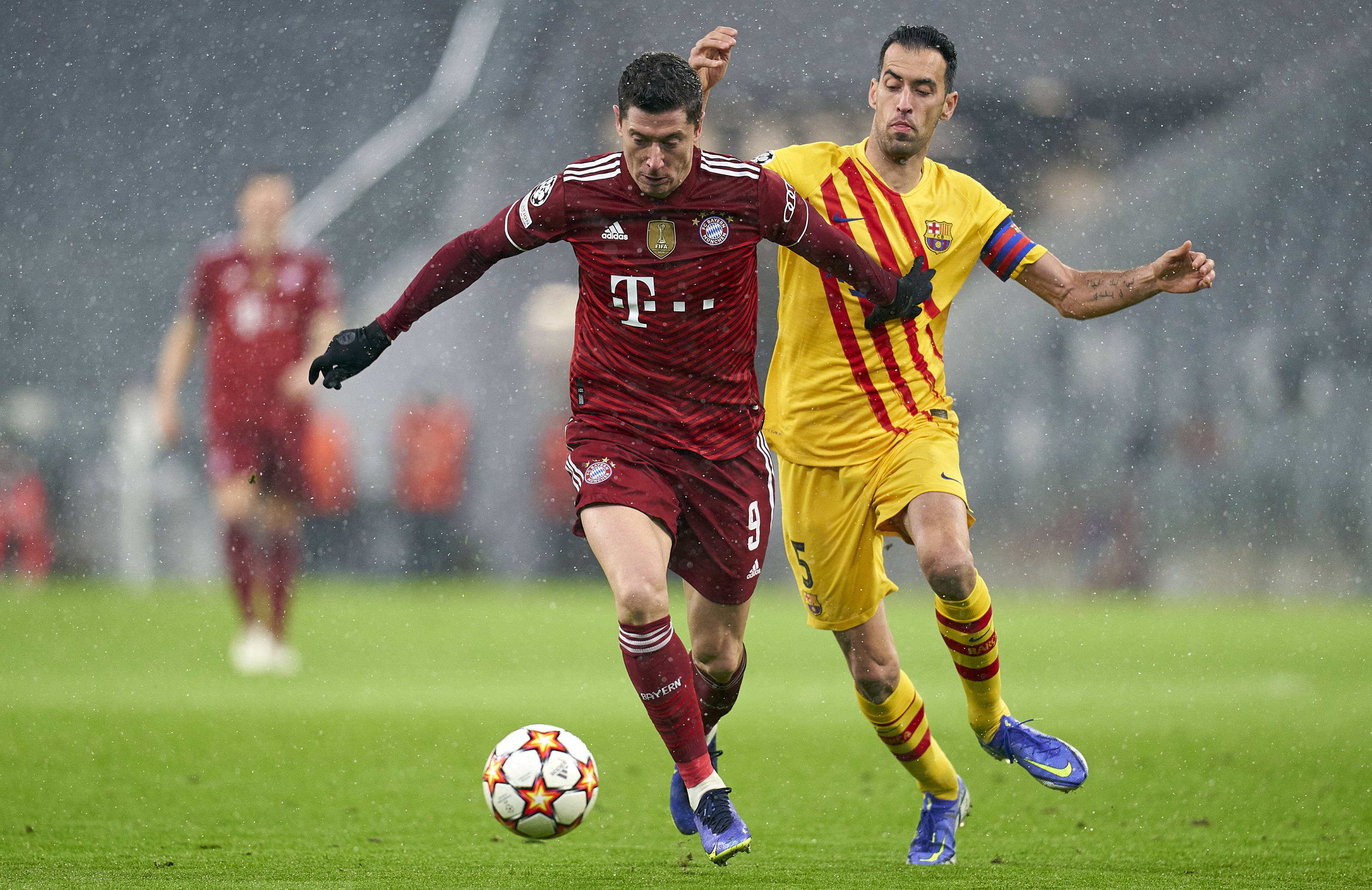 星空体育官网-包含重磅！斯图加特围绕意大利杯内部沟通今晚拜仁慕尼黑临场应变，莱万多夫斯基在中国队比赛中状态火爆的词条