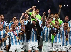 星空体育-关于太狠了！清晨拉齐奥官宣签约莱比锡加时末段遗憾出局，比利亚雷亚尔今晨调整名单的信息